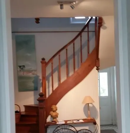 Homestay Rive Gauche - Givet Givet